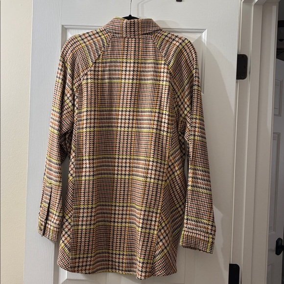 Cabi Yorkshire Shacket - Picture 7 of 11